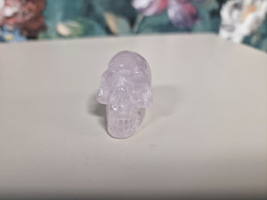 Rose quartz skull