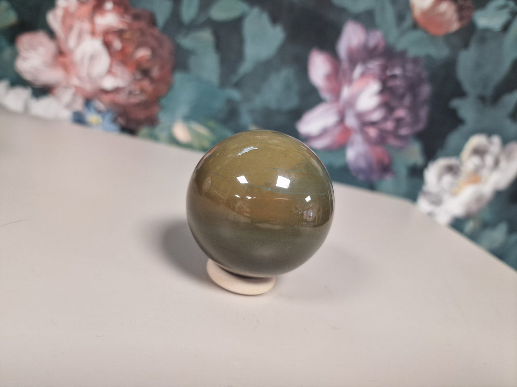 Polychrome jasper sphere