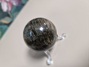 Thousand layer quartz sphere
