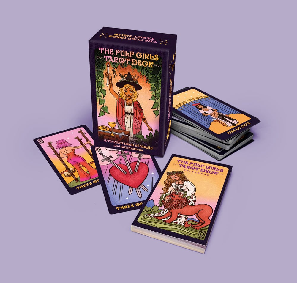 The pulp girls tarot deck