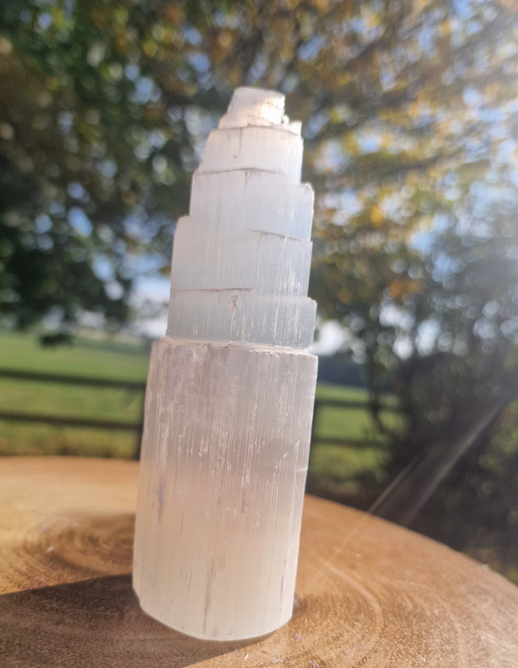 Selenite tower (large)